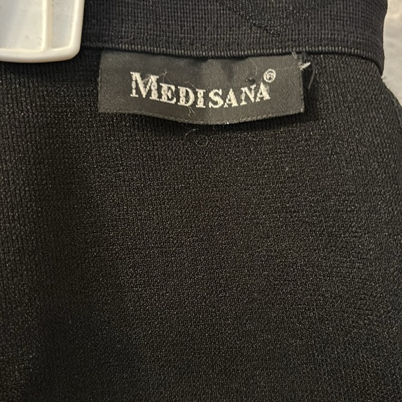 Medisana black insulated shorts size is missing - Picture 2 of 5